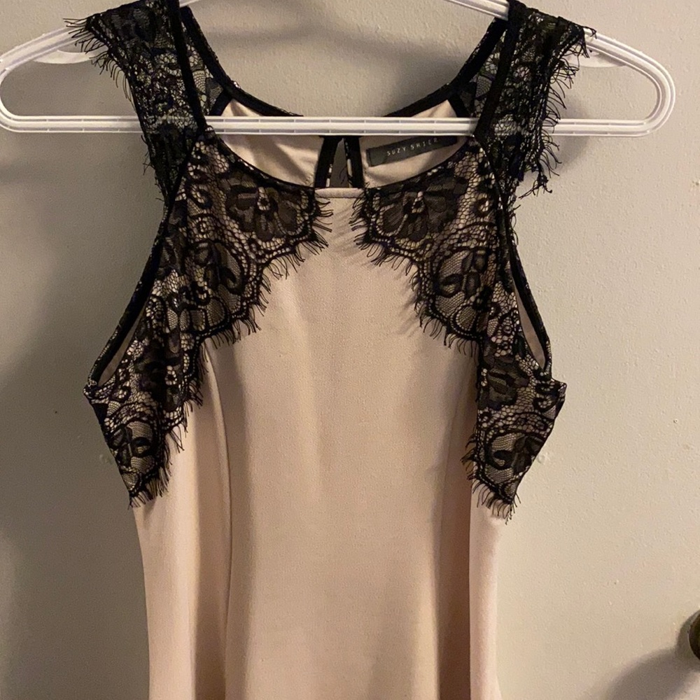 Suzy Shier top. Size extra small